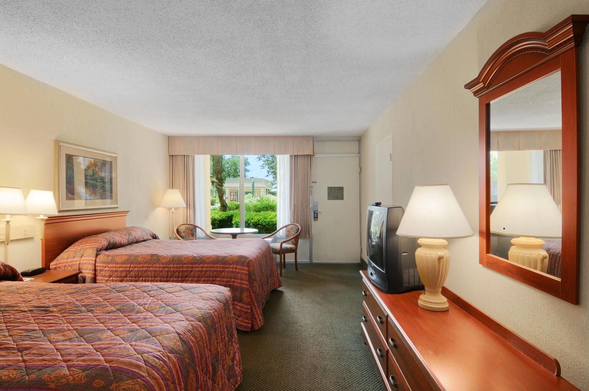 Motel 6-Natchitoches, La Exteriör bild