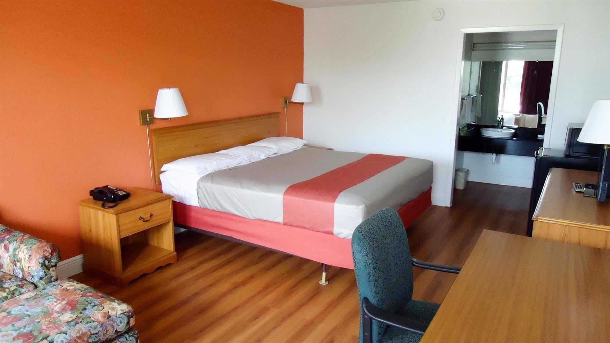 Motel 6-Natchitoches, La Exteriör bild