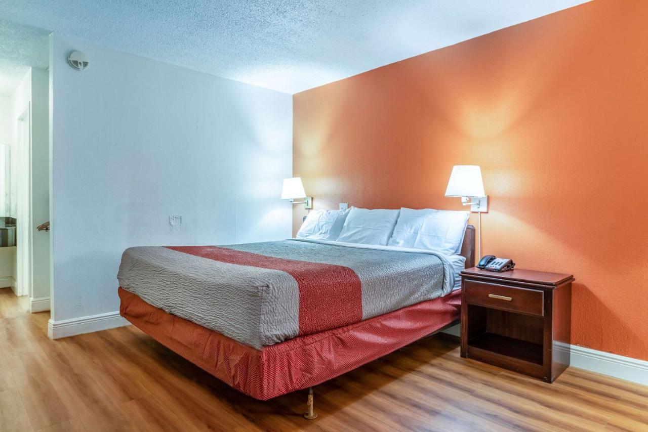 Motel 6-Natchitoches, La Exteriör bild
